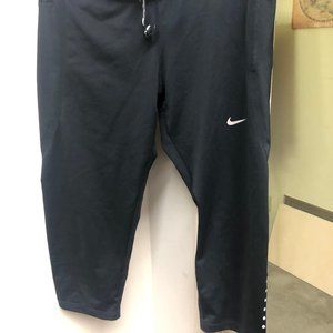 !! 3 for $15 !! Nike dri fit cropped leggings